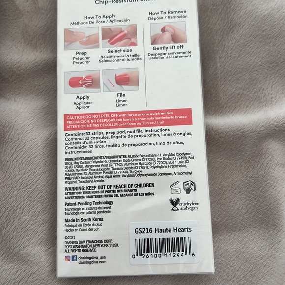 NWT Two Packs Brand New Dashing Diva Nails - Picture 3 of 3